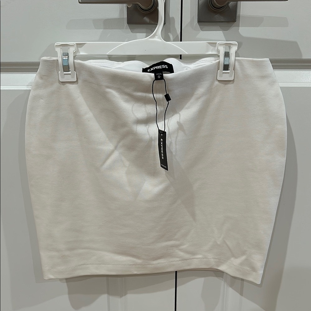 NWT Express Women's Stretchy Mini Skirt M